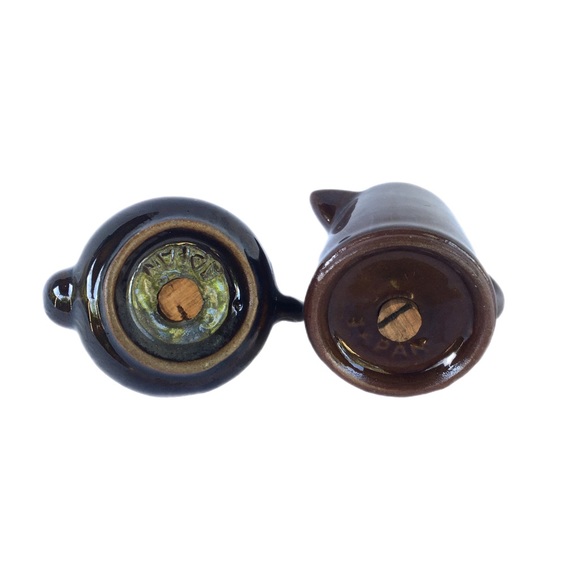 Vintage Salt & Pepper Shaker Set Coffee Tea Pot Brown Ceramic Glaze Cork Japan - Picture 6 of 6